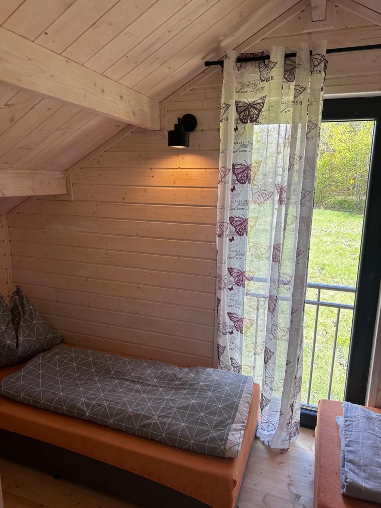 Chatki Nad Wodnym Zakatkiem. Villa Wapnica  Eksteriør bilde