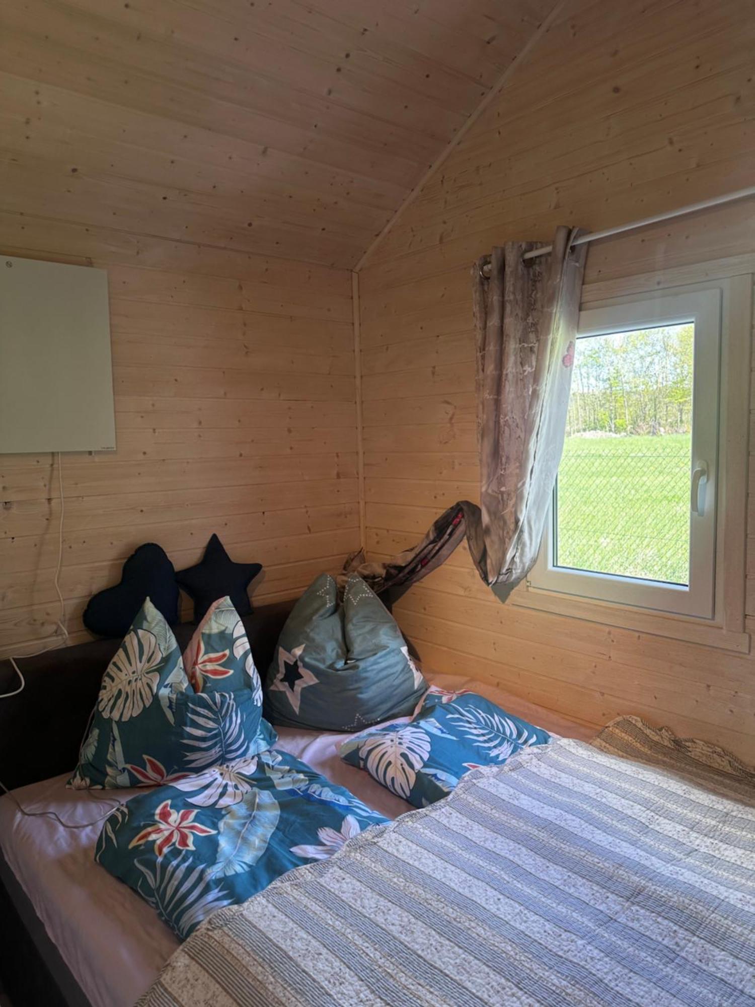Chatki Nad Wodnym Zakatkiem. Villa Wapnica  Eksteriør bilde